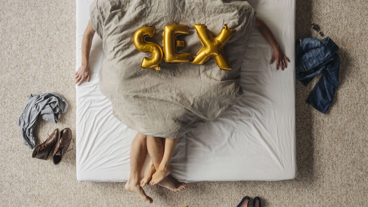 sex in the bed