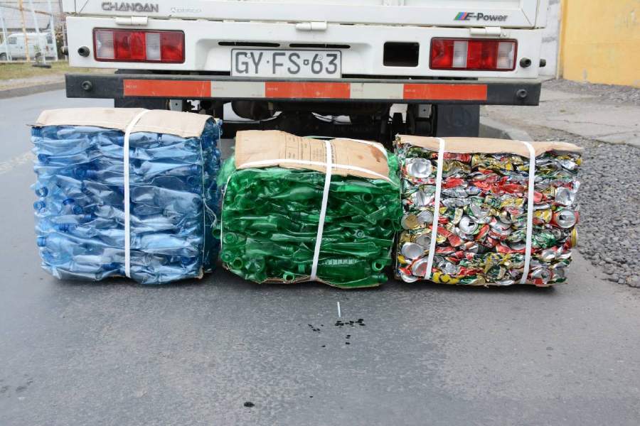 Construyendo una comuna sustentable: <a href="/IMuniMolina/">Municipalidad Molina</a> inauguró 100 puntos verdes para reciclar ➜ goo.gl/gKiWcH
