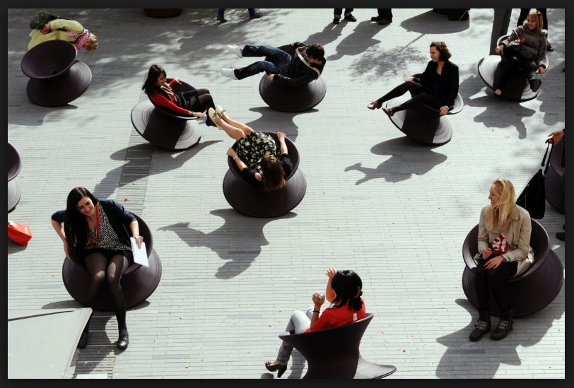 ugur2nd's tweet image. Thomas Heatherwick (#Spunchair) sandalyesi mi desem koltuğu mu bilmiyorum ama çok eğlenceli bir şeye benziyor. :)