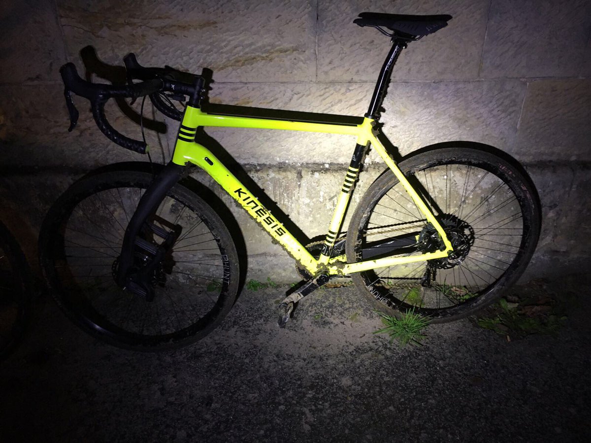 Only useable photo from a night ride <a href="/CastleHowardEst/">Castle Howard</a> <a href="/KinesisBikes_UK/">Kinesis UK</a> @LaufCycling <a href="/thevelohouse/">The Velo House</a>