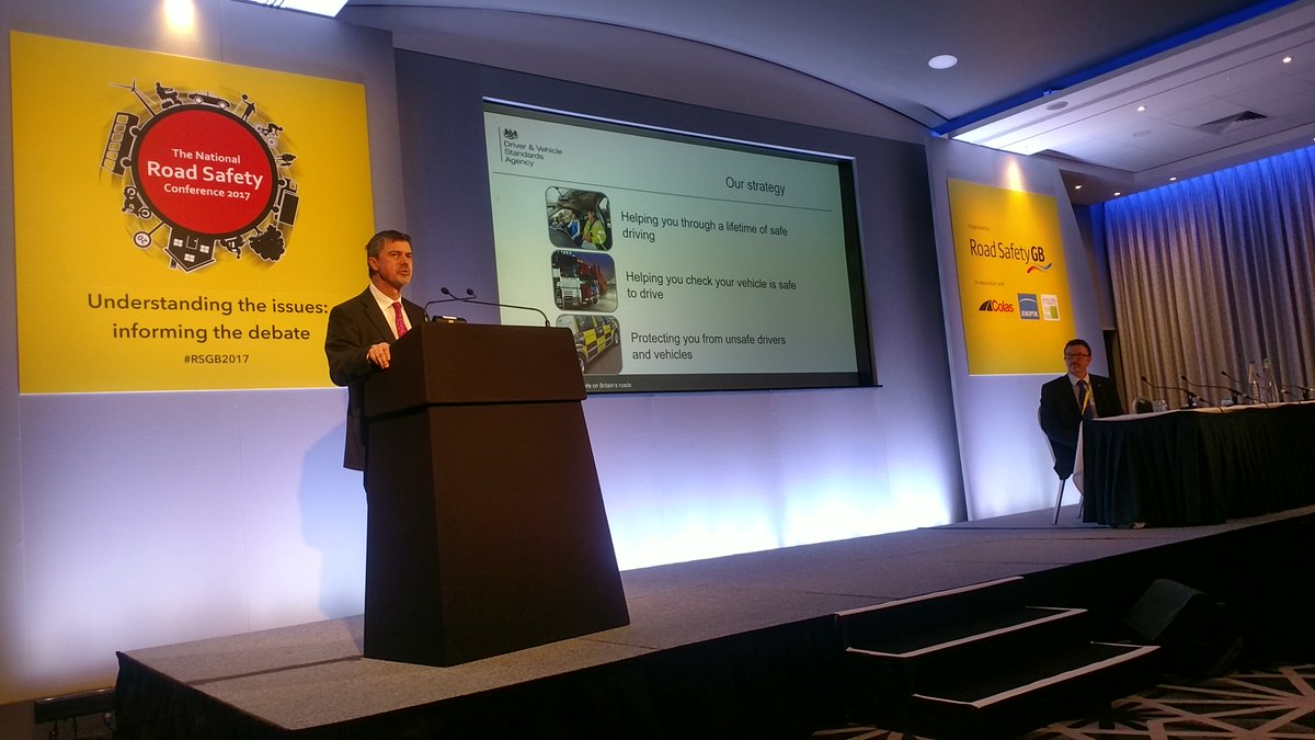 DriveStart's tweet image. A rating system for Driving Instructors could be added to 'find my nearest instructor' function on .gov.uk - Gareth Llewellyn at #rsgb2017