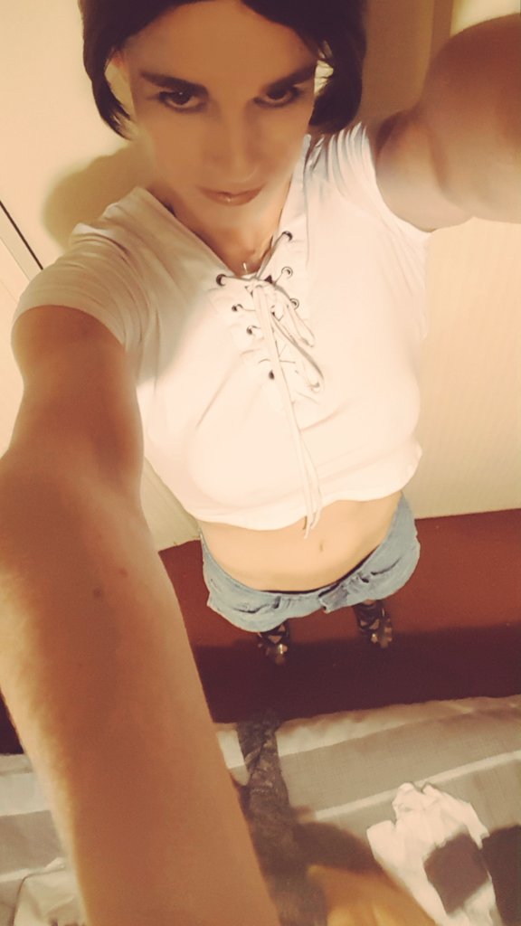 Islasukyoff's tweet photo. Some reason I'm extra horny today 😇 #tranny #tgirl #cd #fuckmenow #cum4me #horny #sex #bj https://t.co/YW3RGlV7eM