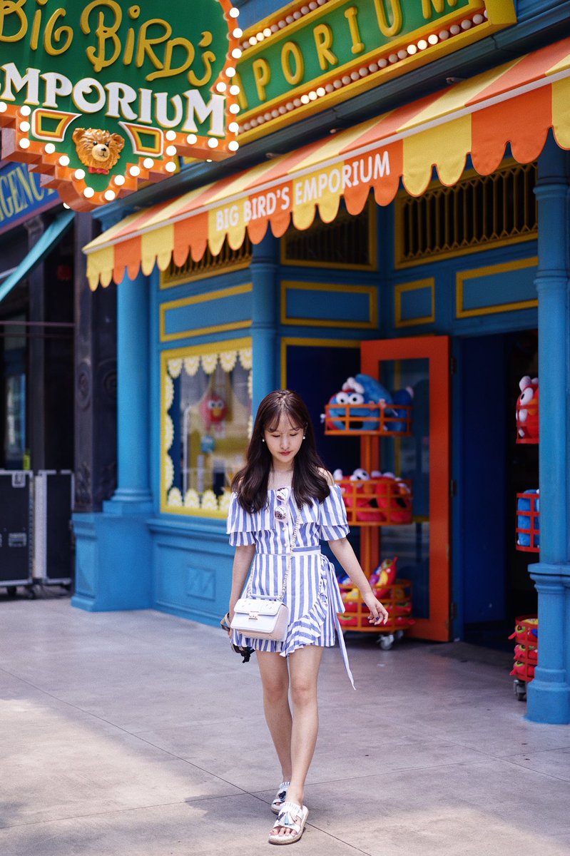 brinkkty's tweet photo. เป็นคนเตี้ยมากสูง 150 ต้นๆแต่รู้สึกแฮปปี้กับการแต่งตัวไม่เคยรู้สึกเป็นปมด้อยเลย อยากแต่งตัวหลายๆแนวไม่อยากมีข้อจำกัดกับแค่คำว่าเตี้ย เป็นกลจให้ชาวเสมิฟทุกคนหรือคนที่ไม่มั่นใจในตัวเองอยู่ เทคนิคของเราคือเลือกใส่อะไรที่เรามั่นใจเข้ากับตัวเองแล้วมันจะออกมาดีเอง #howtopefect https://t.co/fN42wVJGqc