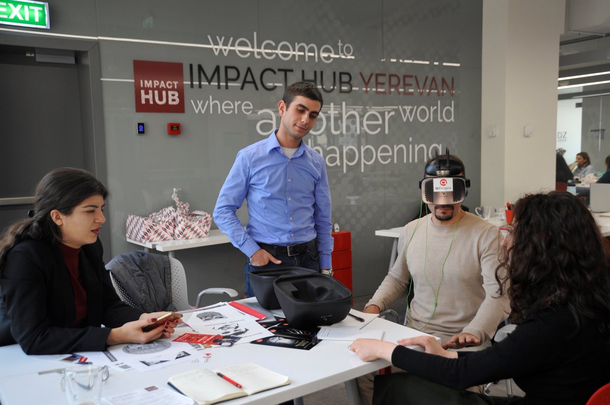 ImpactHubEVN's tweet photo. Trying VR today brought a whole new meaning to "where another world is happening". Brainstorming with @arloopa about bringing VR into #ArtOfCorruption in 2018 😀 https://t.co/fhpx4GkQVa