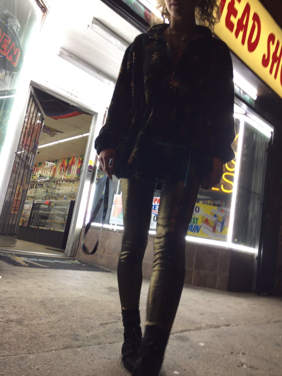trevstone666's tweet photo. 👁👑🌻 https://t.co/bFQKkHkT5I