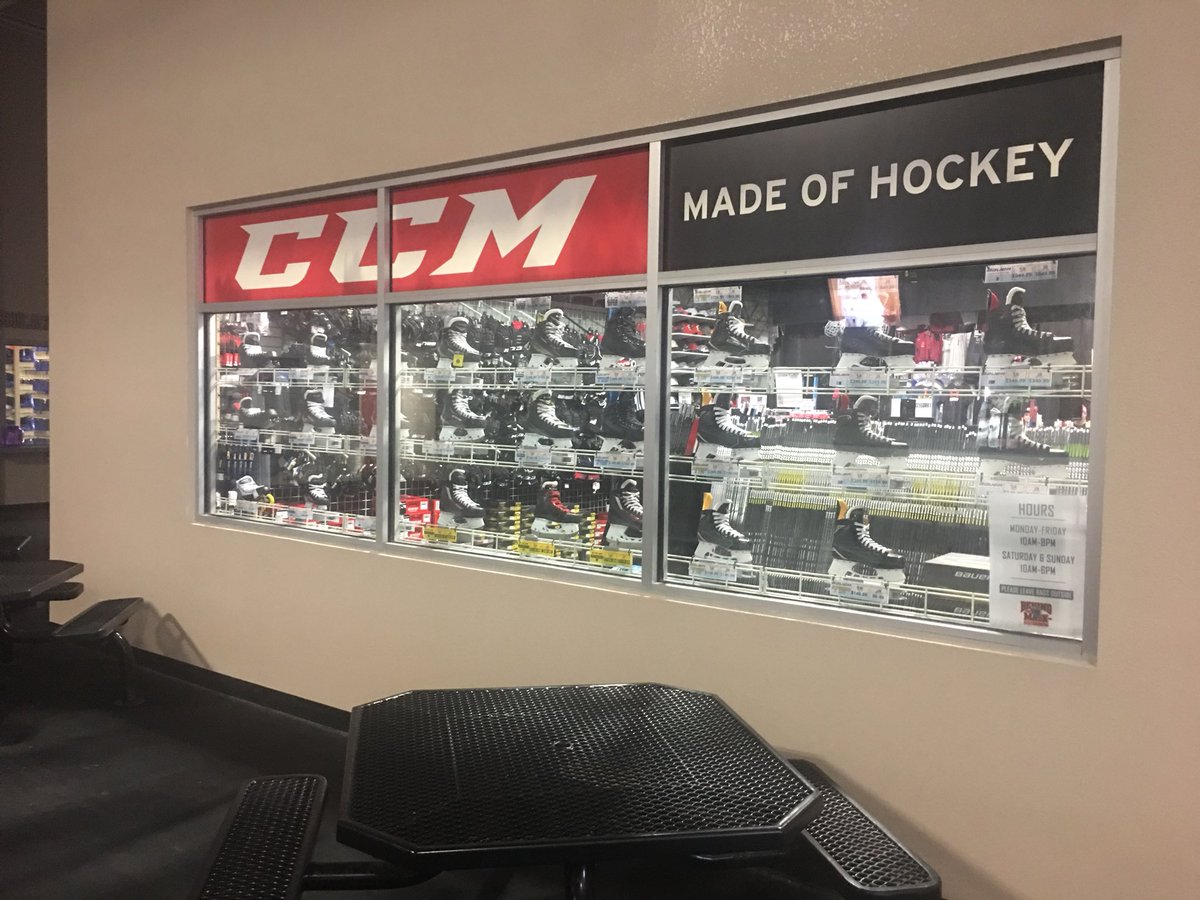 BTMhockey's tweet photo. BTM Gilbert located inside @AZIceGilbert for all your East Valley Hockey needs. #azicegilbert #gilbert #arizonahockey Home of @AHUhockey @PhxKnightsJrA https://t.co/V2EHbWGfWo
