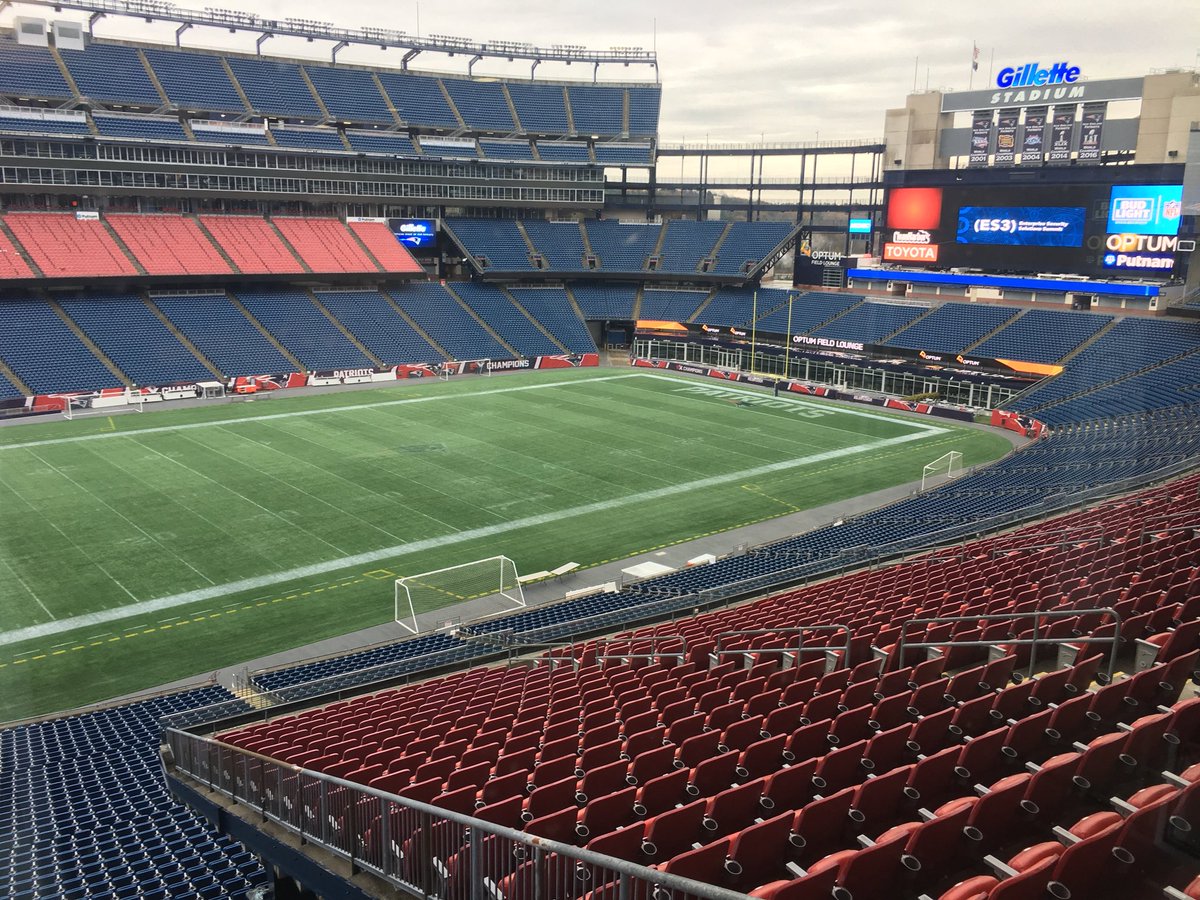 kmurray1115's tweet photo. #LimitlessIT #ServiceNow nice venue - it’s cold, though! https://t.co/HzZPLeQ8Kb