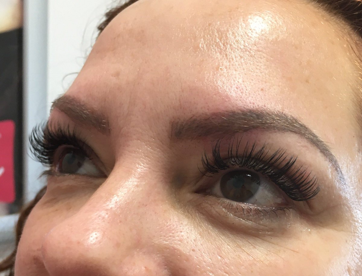 Amazing Lash Studio tweet media
