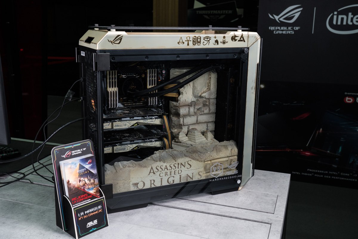 ASUS_ROG's tweet photo. Paris Games Week held tons of cool stuff, but our favorite was this Assassin's Creed Origins themed build from @xboxnow67 https://t.co/aU23qmppDm