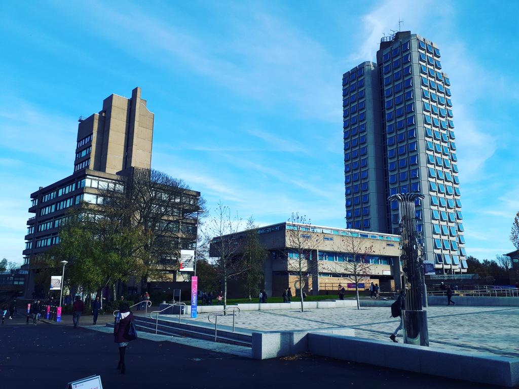 lac_88's tweet photo. I want to come back to @uniofleicester every day please... ❤ #likecominghome https://t.co/s9UjvjGgQO