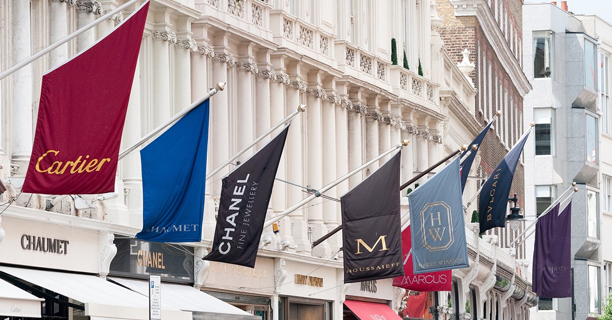 BoF's tweet photo. Research shows that the number of stores closing in the UK is at its lowest in seven years. What's driving the rebound? https://t.co/mkcMgYNQVV https://t.co/bnwfAww7Ks