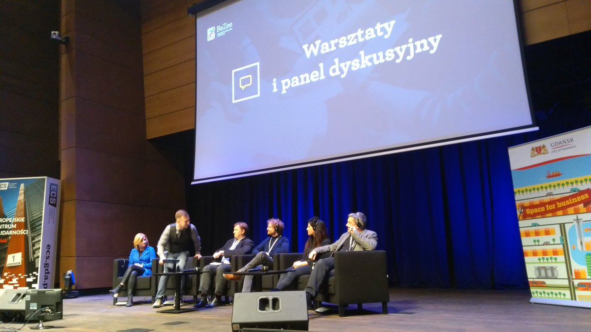 InkubatorStart's tweet photo. Czas na warsztaty (dla chętnych) a także debatę o kompetencjach przyszłości. Ostatni punkt programu #BeZee https://t.co/OLxTgNRtdr
