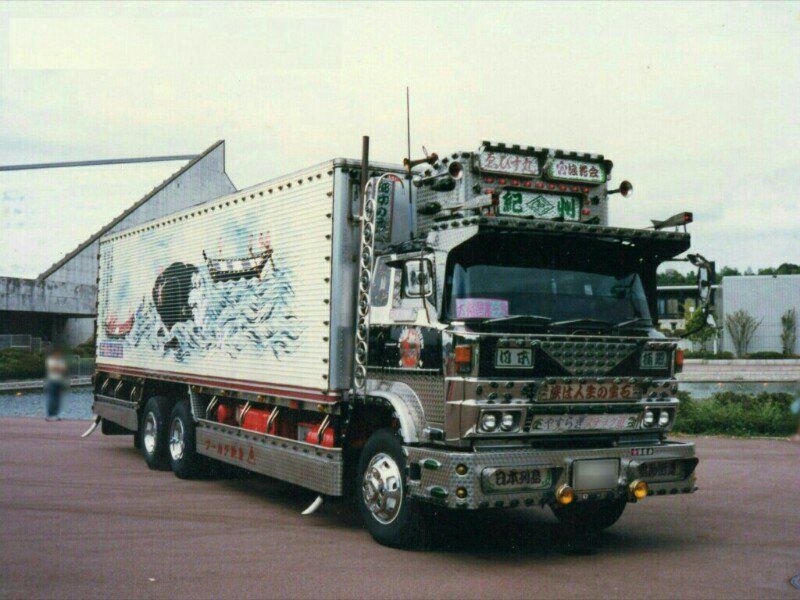 Pa Twitter 名車ゑびす丸 左 約30年前 右 現在 涙は人生の宝物 のアンドンとかフロントマーカーは約30年前を思い出させる