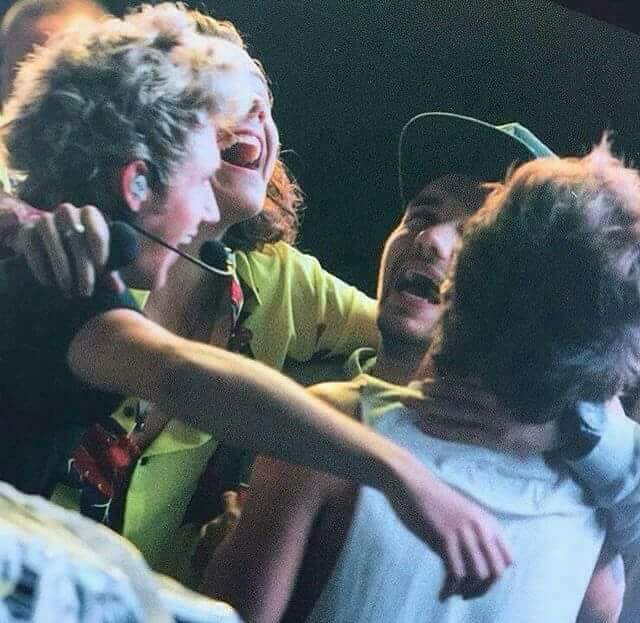 kaylyle_'s tweet photo. 2 years ago today: Im broke.
Today: Im still broke. 

solo careers, solo tour, solo merch, solo album happened. 

#2YearsOfMadeInTheAM 
#2YearsOfMITAM https://t.co/iw0TTNrDmm