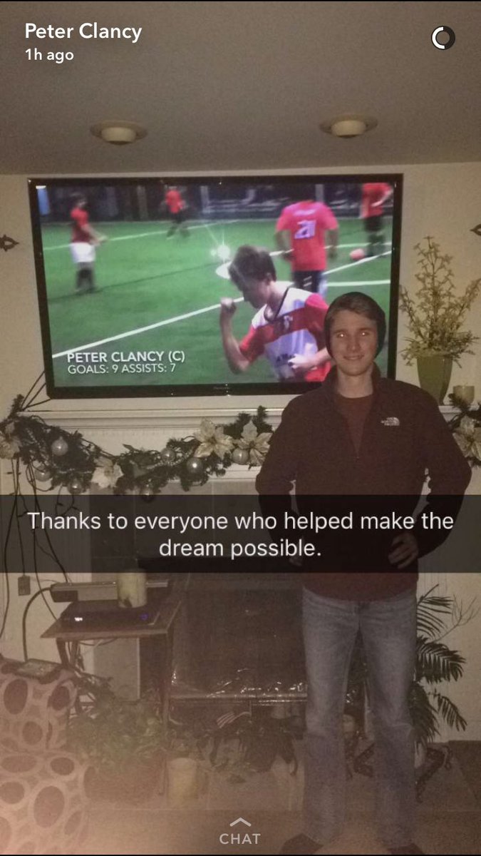 boldt_tommy's tweet photo. Happy bday to the man, the myth, and basically the whole @0and9soccer team... @Peter0and9 hit some bday bangs on the pitch today🔥 https://t.co/16EntpKkAx