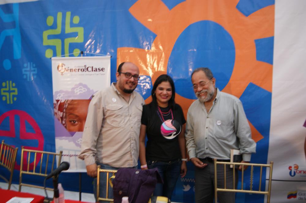 Filven 2017 presentó textos por los derechos de la mujer goo.gl/3GCyXo  #BonoNavideñoNavidadFeliz <a href="/blancaePSUV/">Blanca Eekhout</a>