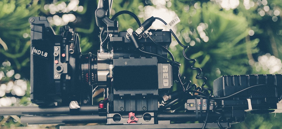 hootsuite's tweet photo. 6 awesome examples of Facebook Live series (and what you can learn from them): https://t.co/ISrJ8MVfkU https://t.co/IzEUxtXPOT