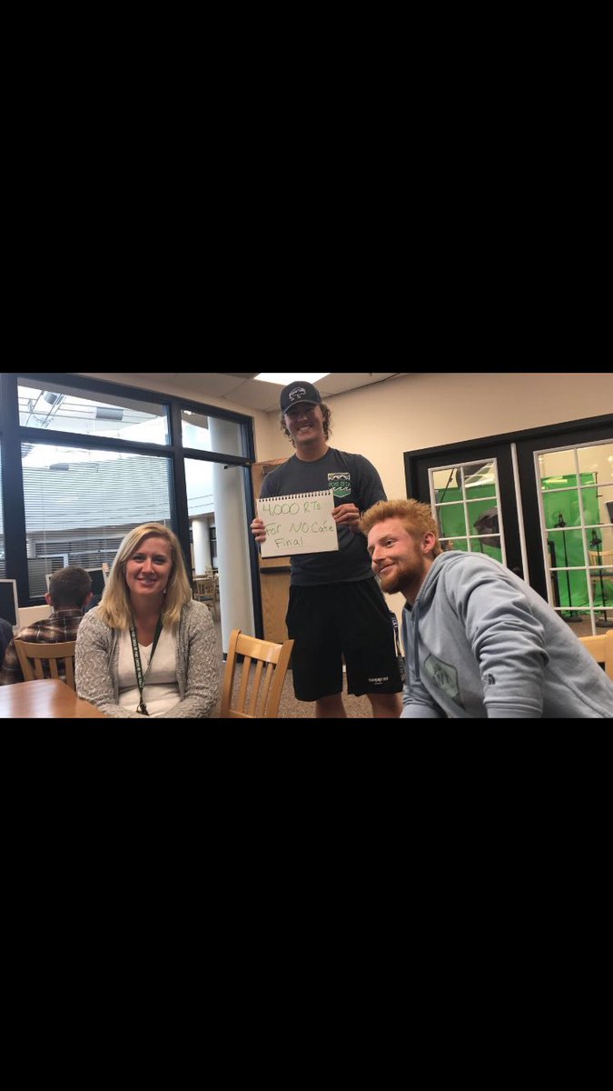 Griffdog5's tweet photo. Please help, every rt counts. 4k retweets for no deca final @DECAInc https://t.co/slFzLEeBQv