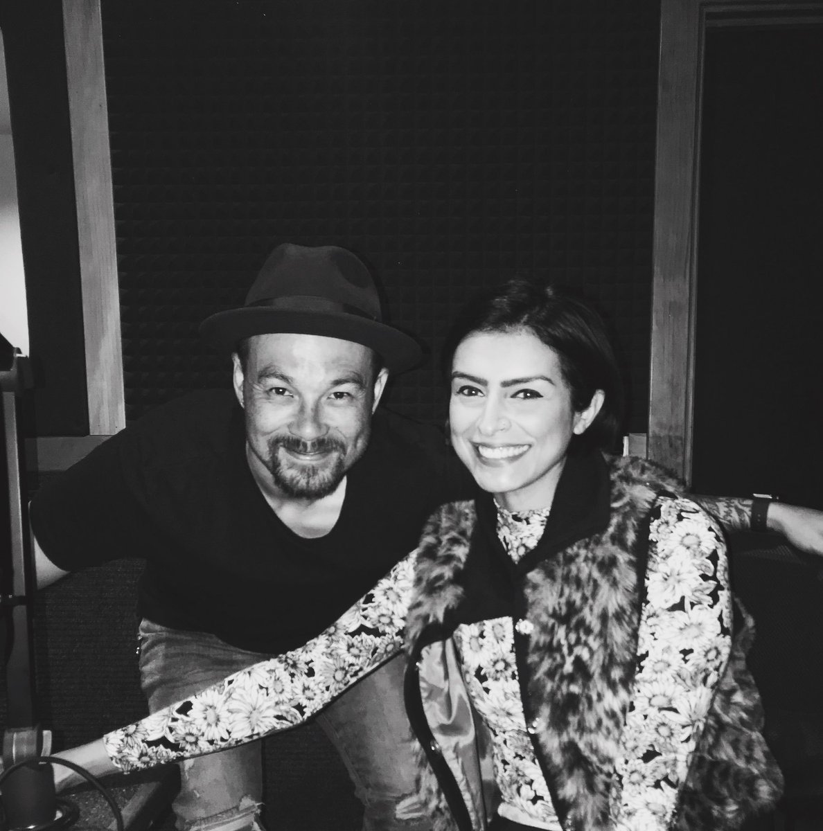 SiLVAontheair's tweet photo. Thank you for having me @djhapa on @dash_radio #FeelGoodSound #Dash1 #CraigsLust #Woke 🤣🙃 https://t.co/XpXClesPYC