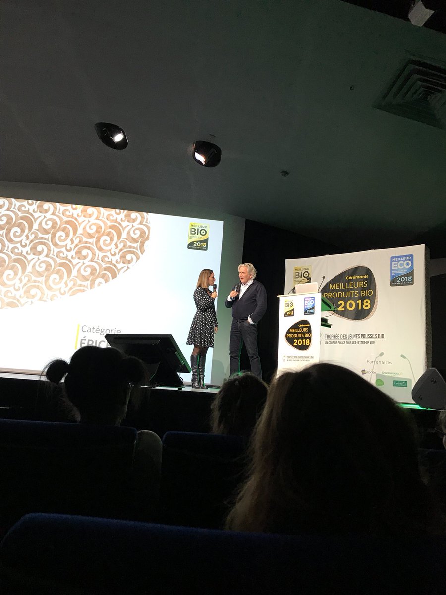 PropoliaFrance's tweet photo. #MPB2018 toujours là pour soutenir les associations. Nos agriculteurs. Vous aussi vous pouvez les aider @reseaucocagne ! https://t.co/NHaCg7lwHK