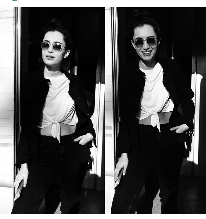 Dcnsl's tweet photo. @dogandemirhande ❤😙🌸🌸 https://t.co/XsViCiz0Lp