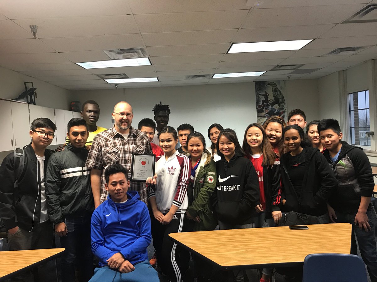 AndreaMalo_AHS's tweet photo. Congratulations to Austin Teacher of the Year Arik Andersen!  @PackerPowerUp @isd492 https://t.co/Ld3CEjaHy2