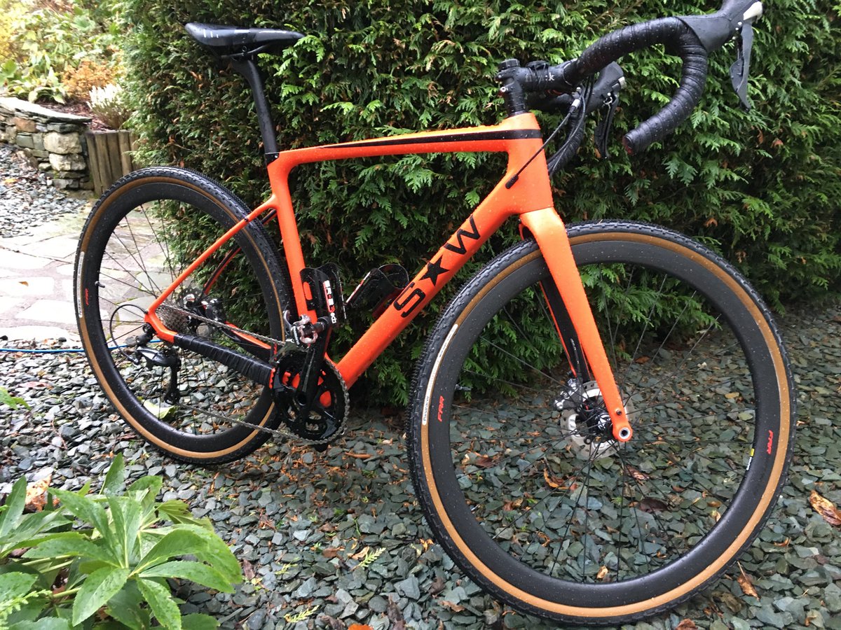 thesickandwrong's tweet photo. First blast out on this bad boy! S and W cyclocross! It’s mega and will keep me fit whilst waiting for the snow! Got to love winter! https://t.co/CQH0lPjsy5