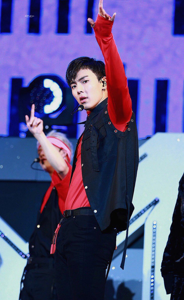 ALLOFME_SHOWNU's tweet photo. 전부 너라면 Yes I do👍🏻 #MonstaX1stWin
#셔누 #SHOWNU #몬스타엑스 #MONSTA_X @OfficialMonstaX #드라마라마 #DRAMARAMA https://t.co/IFW87pTgF0