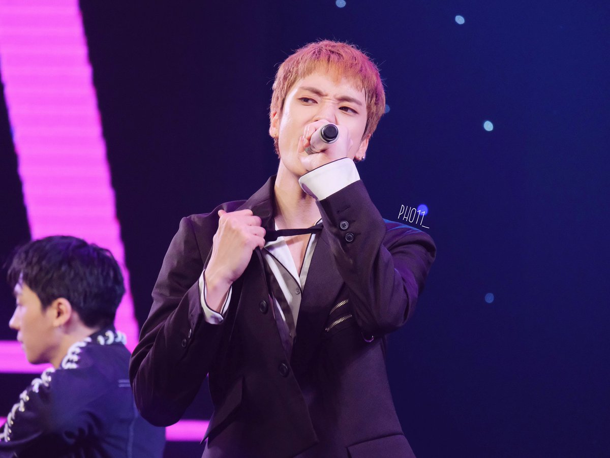 171108 Kpop concert in VN <a href="/TEEN_TOP/">틴탑(TEEN TOP)</a> 
i.imgur.com/CoCmKHM.jpg