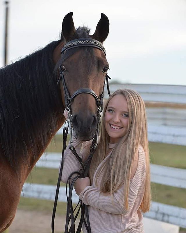 LakotaTrailers's tweet photo. "One of my favorite pictures with my girl for #seniorsunday ❤
-     
#LakotaYPA #LakotaTrailers #LakotaYoungProfessionals
. 
#baileythemorgan #morganmare #morgansofinstagram #equestrian #morganhorse #horseshowing #horseshow #horseshowseason #amha #pphtlove 📷: @skiff.and.seek " https://t.co/oCszmrM4g6