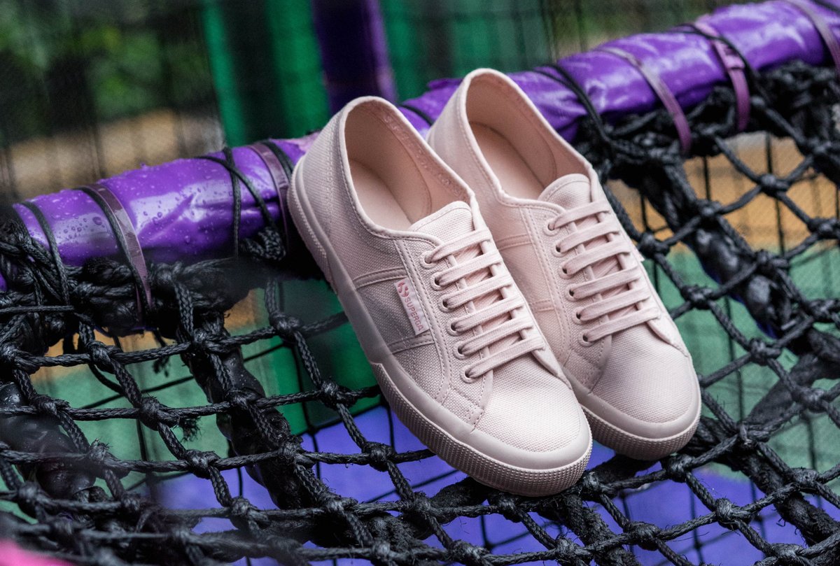 superga total pink