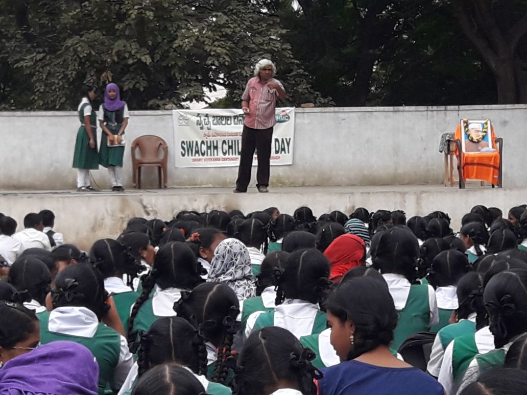 DC_Malakpet's tweet photo. Swachh Children's day celebrations at swamy Vivekananda centenary school, Moosarambagh. Dc.6 (4A) https://t.co/SpYpPC0SzT