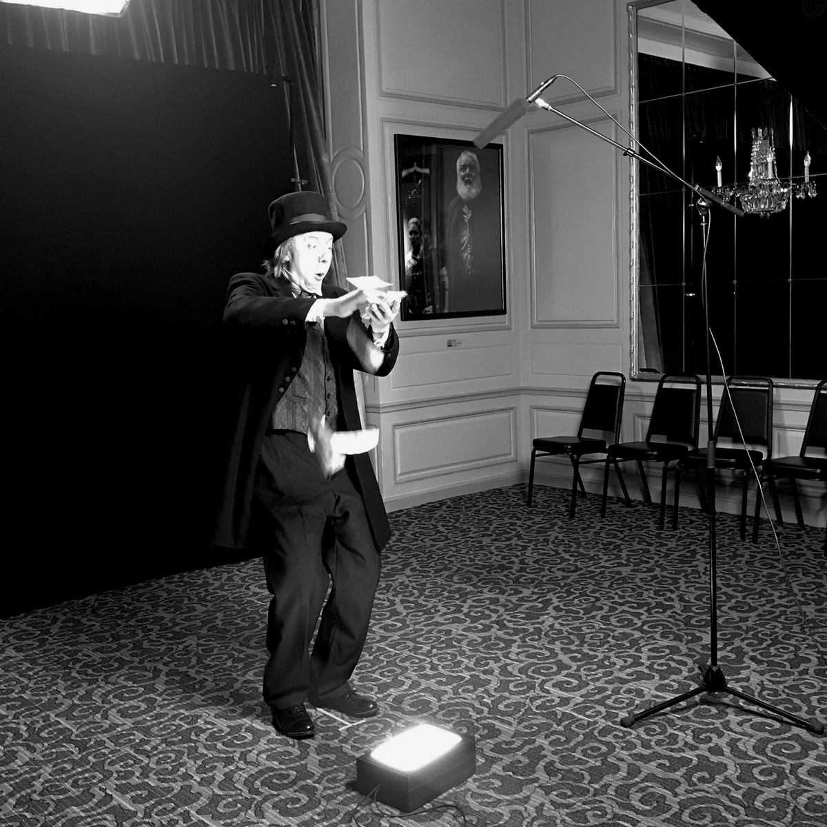 form_creative's tweet image. We&apos;re working with @GLTFCleveland on something awesome this holiday season. Stay tuned for the big reveal in a couple of weeks! #artsmarketing #curatedartsexperience #techinarts