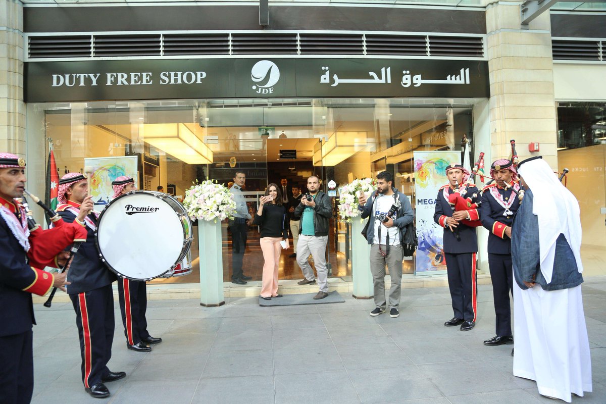 TMC_Conference's tweet photo. #TMC2017 participants Visiting The The Boulevard &amp; New Abdali – Duty free shop and Abdali Mall - Abdali hosted our 2nd day Lunch for the TMC conference https://t.co/cDagyCRrYX