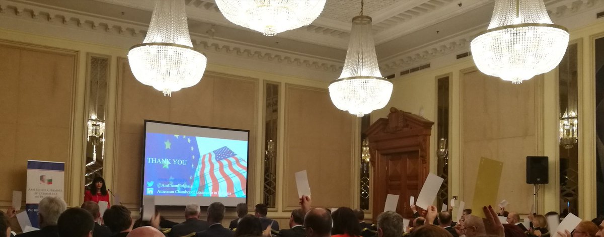 AmchamBulgaria's tweet photo. Happy to announce that our members just passed the Code of Business Conduct.
We stand for free and fair competition, legality, transparency, impartiality, ethics ans continuous improvement.  #AmChamBulgaria #values https://t.co/Xz0ayiU7zJ