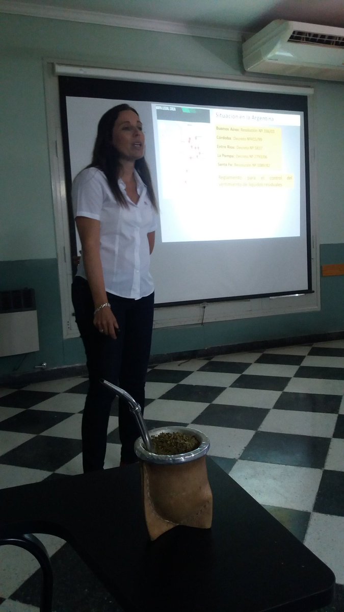 Tomando mate y hablando de efluentes de tambos con <a href="/ManureSouth/">ManureSouth</a>  en Argedntina, que buena combinación!!!!!!