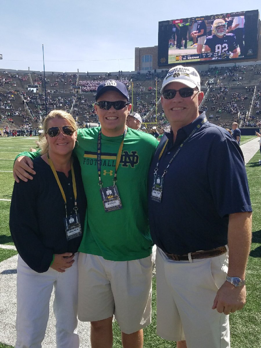 michaelvinson55's tweet photo. ☘️COMMITTED☘️ #IrishbouND18 #GoIrish https://t.co/hHrTwCih7w