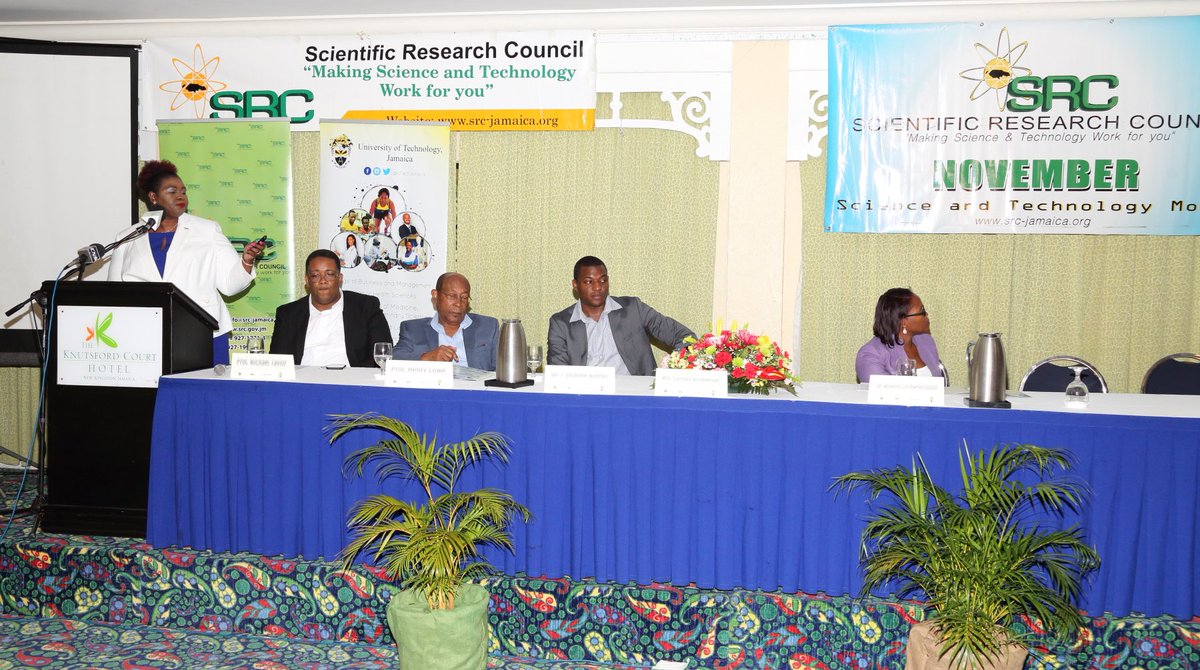 CaribbeanCIC's tweet image. Highlights from the CARISCIENCE 2017 Regional Conference 
with CCIC Project Manager Carlinton Burrell and  SRC M&amp;amp;C Manager Carolyn Rose-Miller presenting on Strengthening the Regional Entrepreneurial Base in the Caribbean &amp;amp; Product Development and Market Trends.