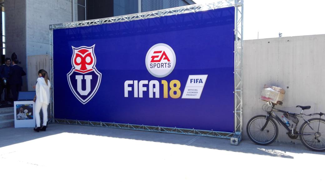 arlenemusume's tweet image. Ya estamos en el evento de FIFA 18 ! @GamecornerCL
