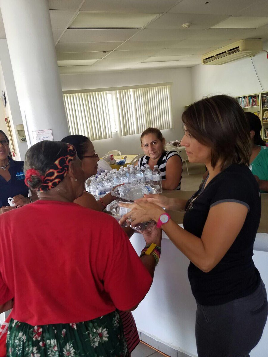LORNNASOTO's tweet photo. @BeatrizRossello @ricardorossello #EmergencyStopAndGo Excelente servicio a mi ciudad. https://t.co/0PLTbtqT8B