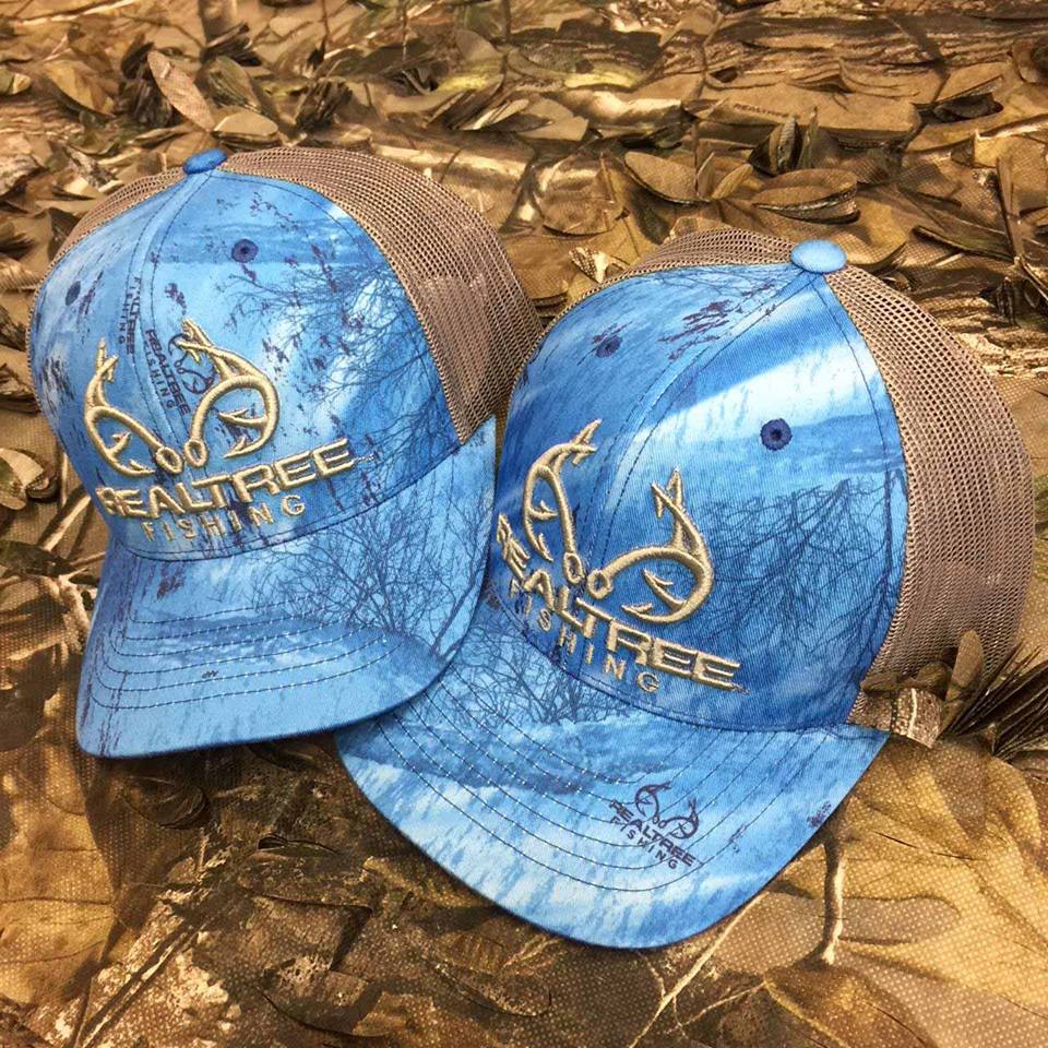TeamWildHunting's tweet photo. Retweet if you love the look of the new #RealtreeFishing hook logo caps!
Realtree Fishing was created to provide anglers with a brand connecting them to the #Realtree family.
#RealtreeAdventure.
Take a look at the new innovative designs here >>> https://t.co/YdXLBHxBet https://t.co/cZ7vAH3hST