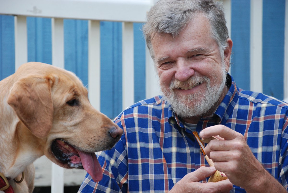 MorrisMuseum's tweet photo. Fri. 11/17, noon, Lowcountry legend + author #RogerPinckney—editor, #SportingClassics & contributor @gardenandgun + @GraysJournal —discusses his newest book. A signing follows. Members, $12, nonmembers, $16. Catered lunch. RSVP: 7068283867 https://t.co/DNGXCJ3Wh8