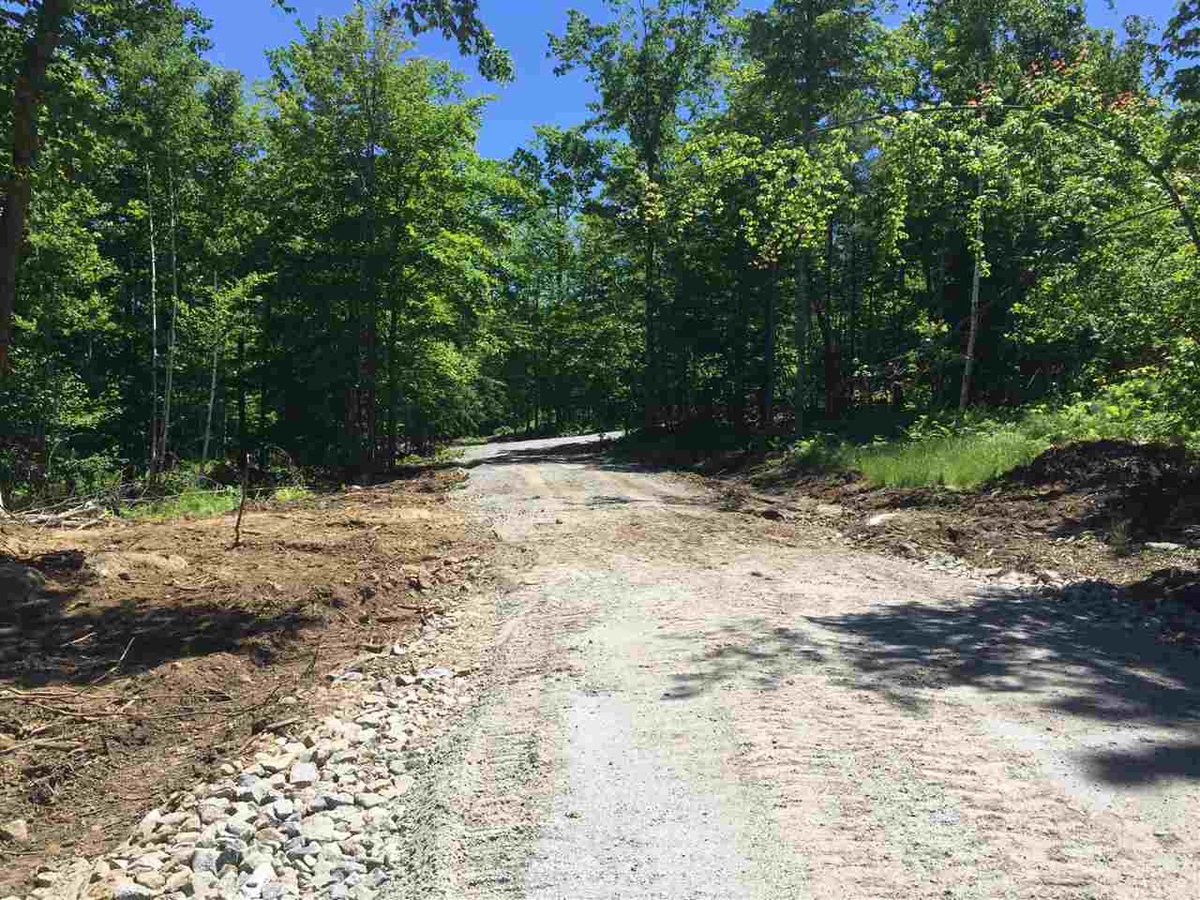 DowRealtyGroup's tweet photo. Vacant land for sale in Kits Crossing, Meredith  https://t.co/4QTI6EznjU #vacantlandforsale #lakewinnipesaukeeRealEstate #lakesregion #NHlistings #NHrealestate #dowrealtygroup #kwri #adamdow.com https://t.co/vkqAYQtVQq