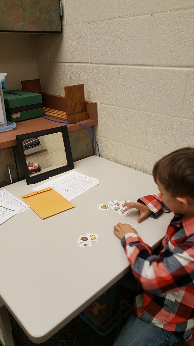 MrsBeckSLP's tweet photo. I had some responsible railroaders on my hands as we introduced stations today! Check out how these S's practiced words on their OWN! #ProudMoment https://t.co/XQ5clU5mGE