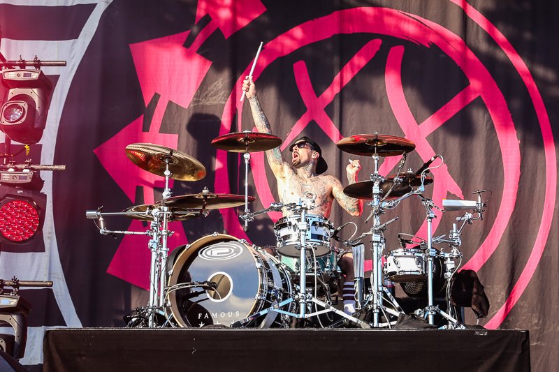 Happy Birthday to Travis Barker of Blink 182!!
(Photo: Joe Papeo) 
