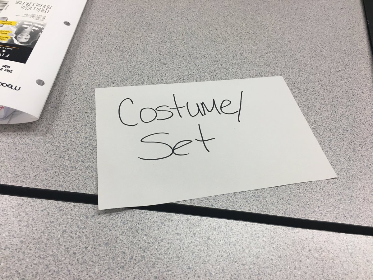 NLCPfsm's tweet photo. Level 2 students getting ready for #narrative project. #PreProduction  @FreeSpiritChi https://t.co/8onhjbS18G
