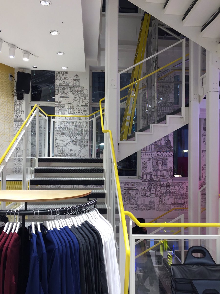 LizziePrestt's tweet photo. My 3 illustrations are now in store at #Tezenis on Oxford Circus, London #Londonillustration #tezenislondon #inkystone #bespokeillustration https://t.co/mUEMERajtS