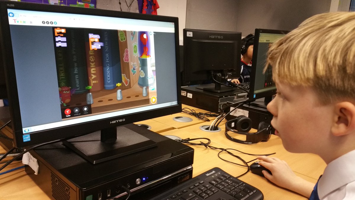DonheadPrep's tweet image. LP1E started writing code today using challenges from @gotynker. Have fun coding at home! 💻 #coding #programming #testingcode #havingfun
