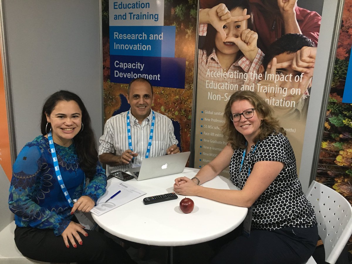 MariskaRon's tweet image. GoldenTriangle (Brazil, Colombia, Bolivia &amp;amp;NL) project funded by #dupc2 meeting at #developmentconference @UnescoIHE