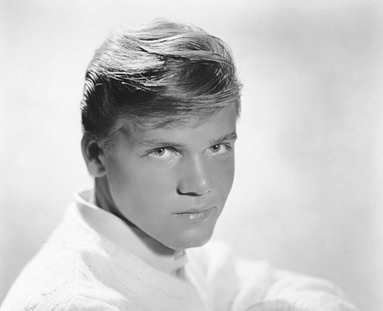 covertitlan's tweet photo. Esta noche en #covertitlan tendremos temas de Joe South, Brian Hyland y Tommy Roe! Canciones como "Games People Play", "Sealed With a Kiss" y "Sheila" por @HorizonteJazz 107.9 FM https://t.co/TjgbOFofRZ https://t.co/T9poG0cjFC